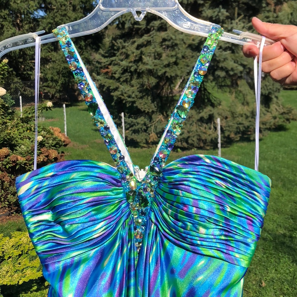 La Femme Colorful Long Party/Prom Dress - Picture 3 of 8